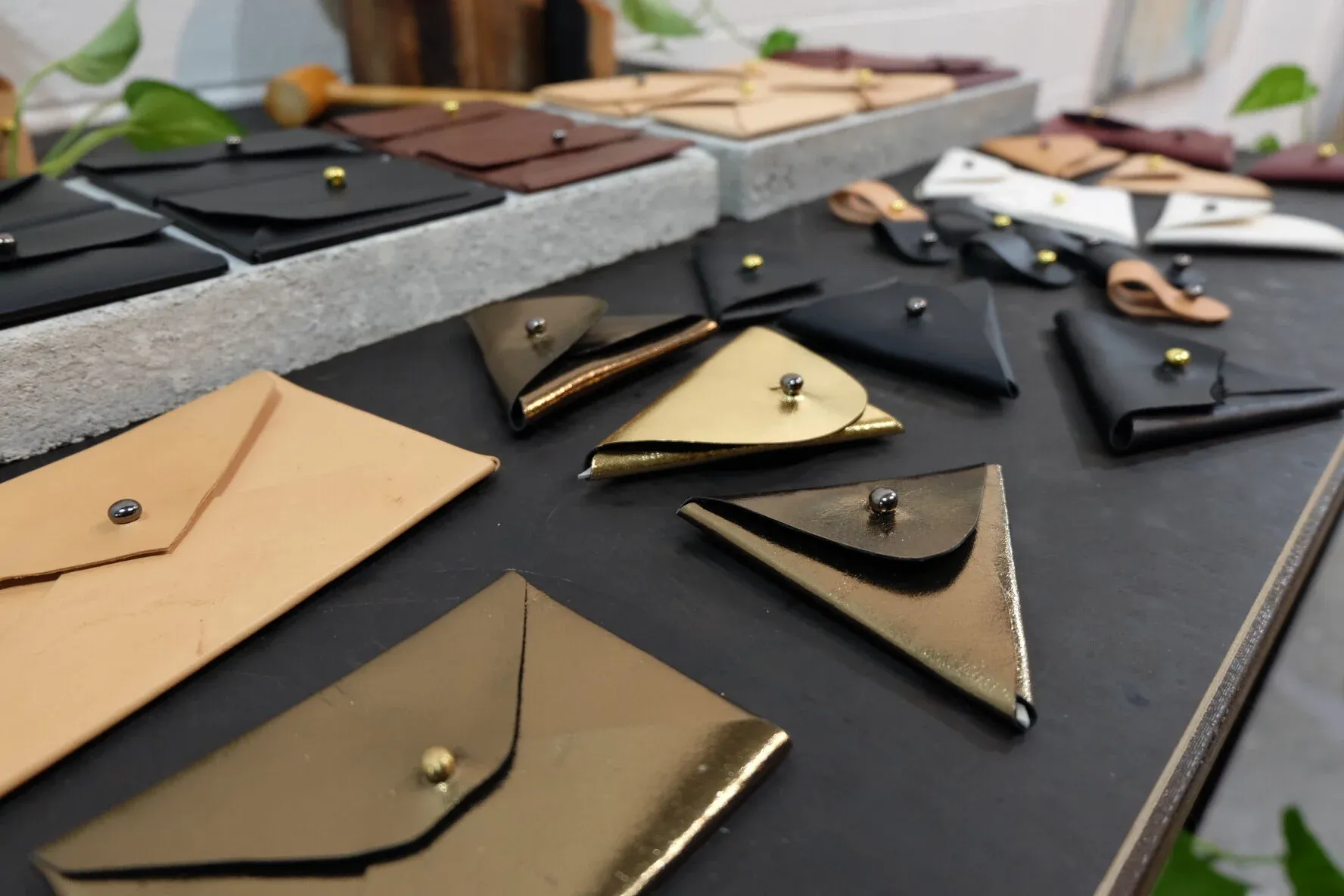 kangaroo+leather+purses+wallets+shift+made